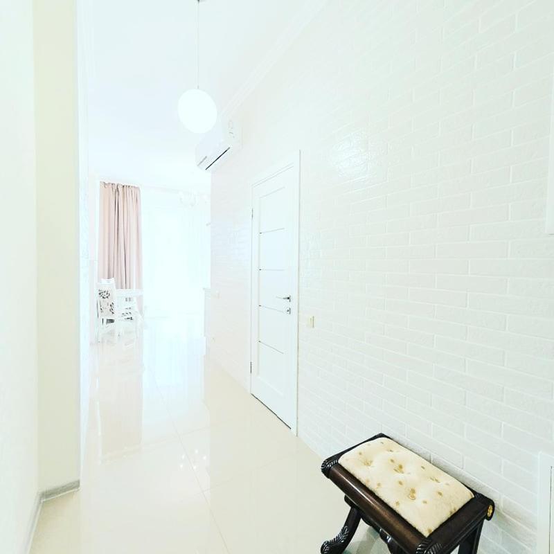 1 Room 60M2 Center Of Obolon Near River Side. With Terrace. 22 Floor 基輔 外观 照片